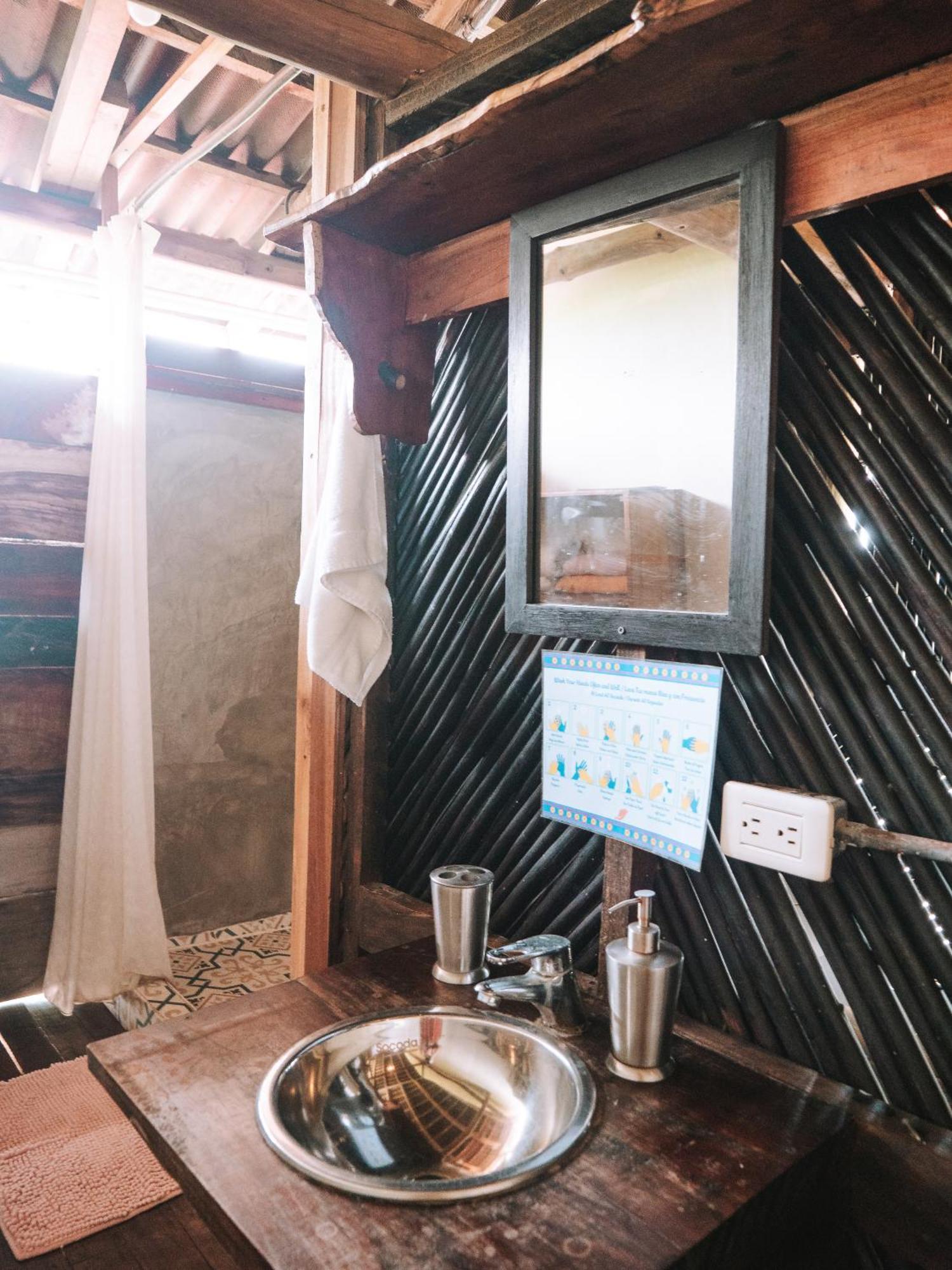 Nuba Boutique Hostel ปาโลมิโน ภายนอก รูปภาพ