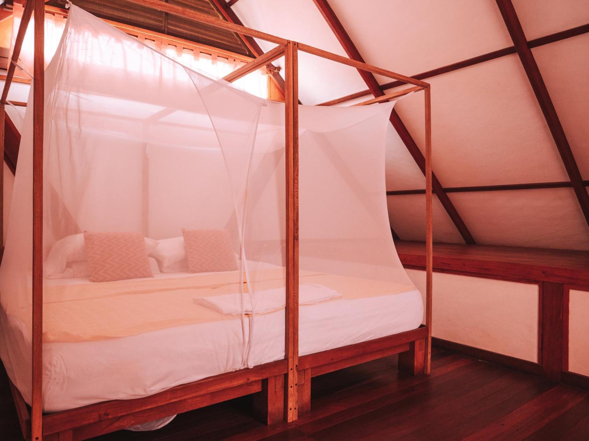 Nuba Boutique Hostel ปาโลมิโน ภายนอก รูปภาพ
