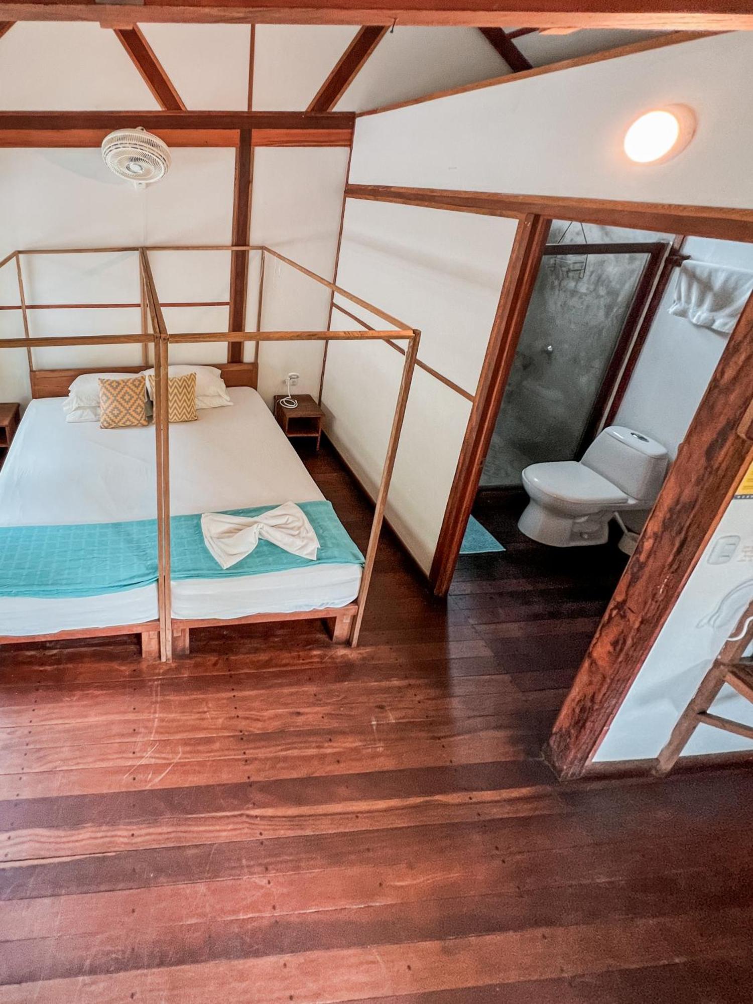 Nuba Boutique Hostel ปาโลมิโน ภายนอก รูปภาพ