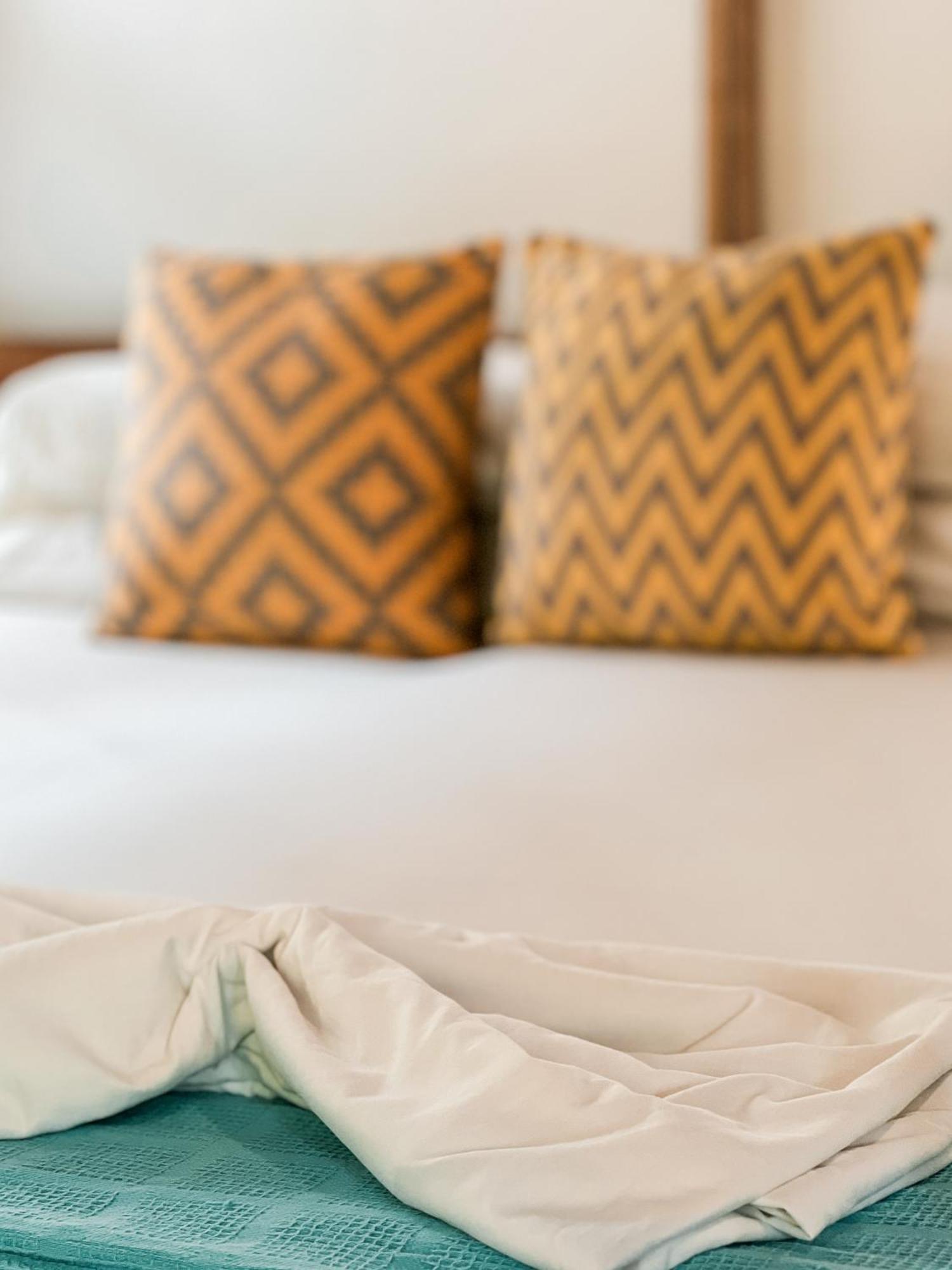 Nuba Boutique Hostel ปาโลมิโน ภายนอก รูปภาพ